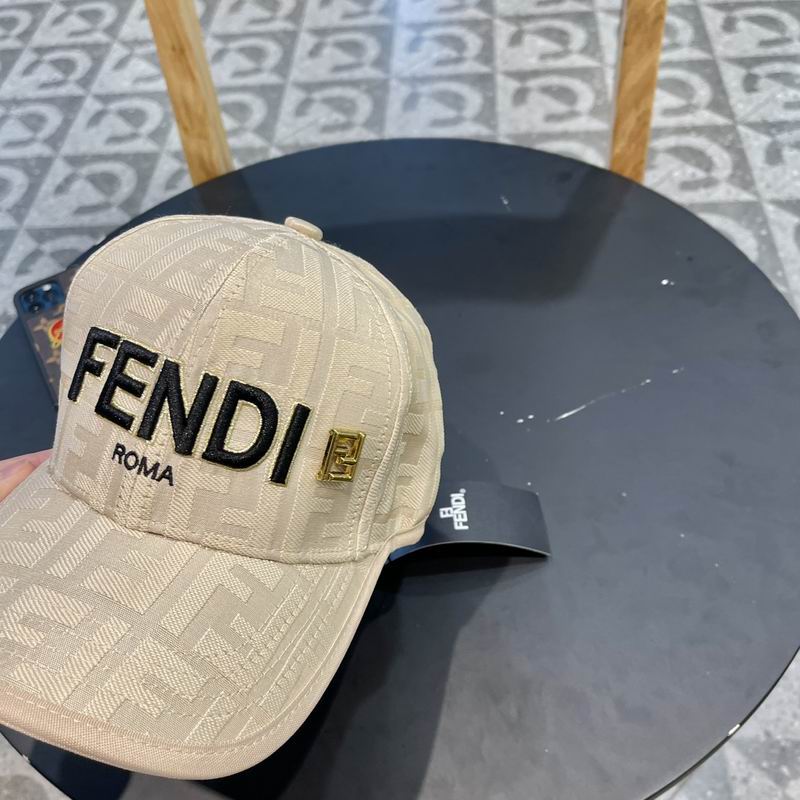 Fendi cap (25)